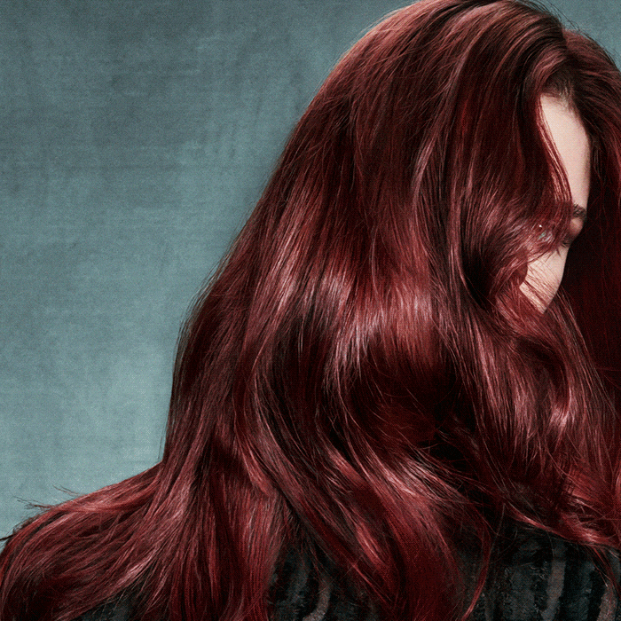 Get radiant, healthier hair every time you colour. Long-lasting, up to 3X smoother and 5X shinier.*